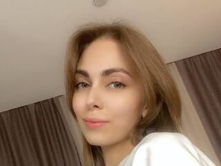 WiloneBown's Blonde live cam girls Profile Image